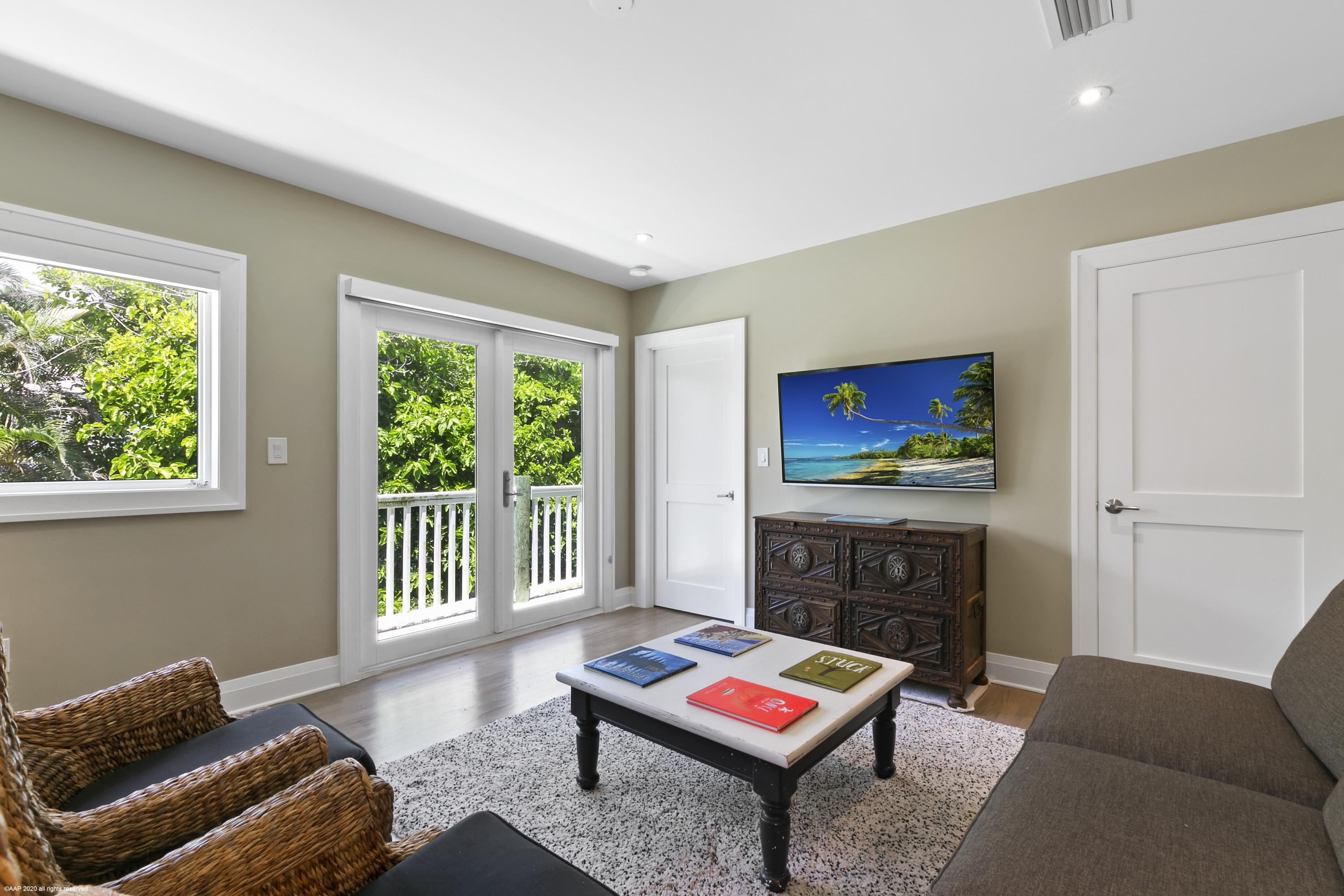 130 North Beach Road Hobe Sound, FL 33455 - Photo 16 of 25 Upstairs sitting room