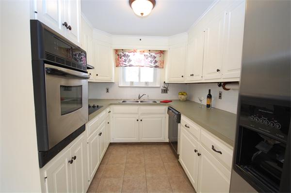 5 Lucas Road Sterling, MA 01564 - Photo 2 of 30
