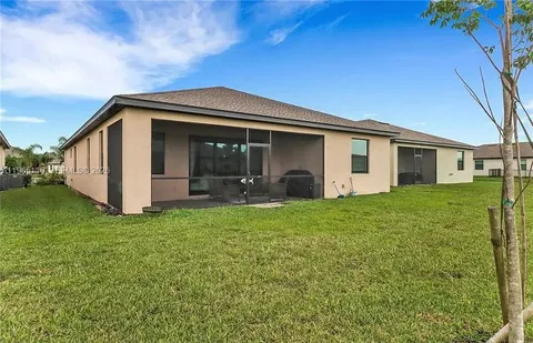 $320,000 | 3426 Menores Way, Fort Myers, FL 33905