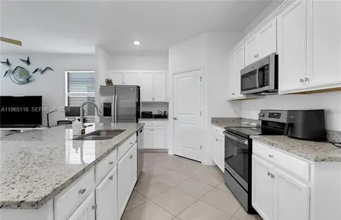 $320,000 | 3426 Menores Way, Fort Myers, FL 33905