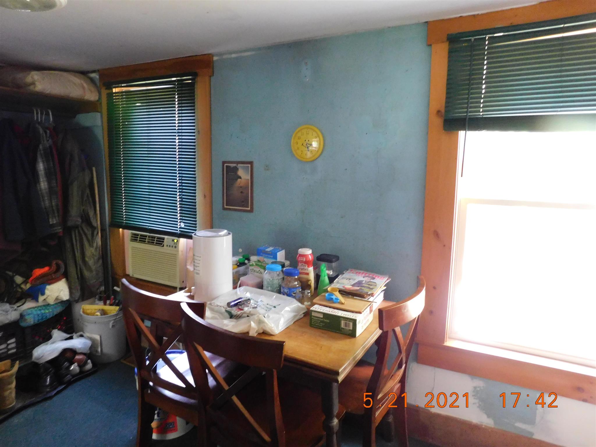 59 White Street Springfield, VT 05156 - Photo 8 of 27