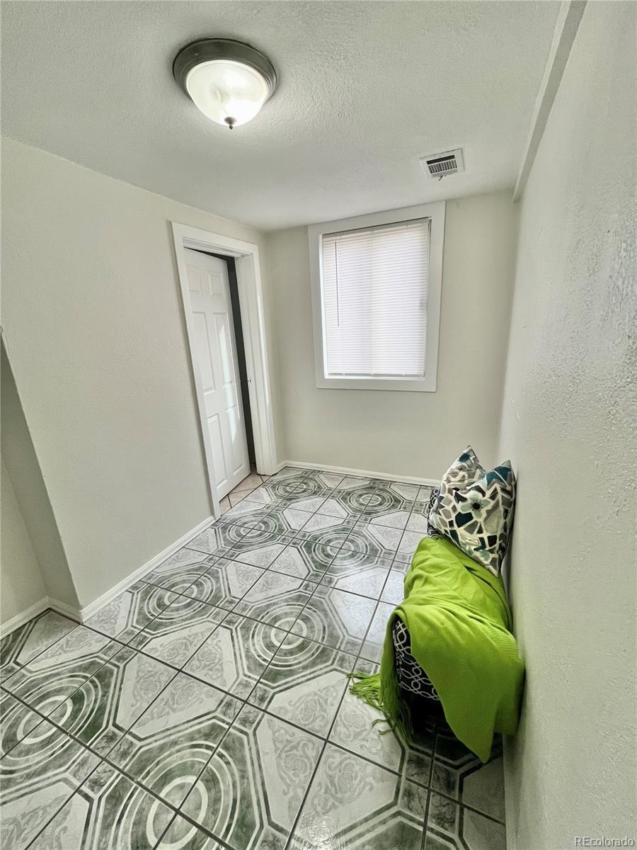 410 20th Street Greeley, CO 80631 - Photo 11 of 13