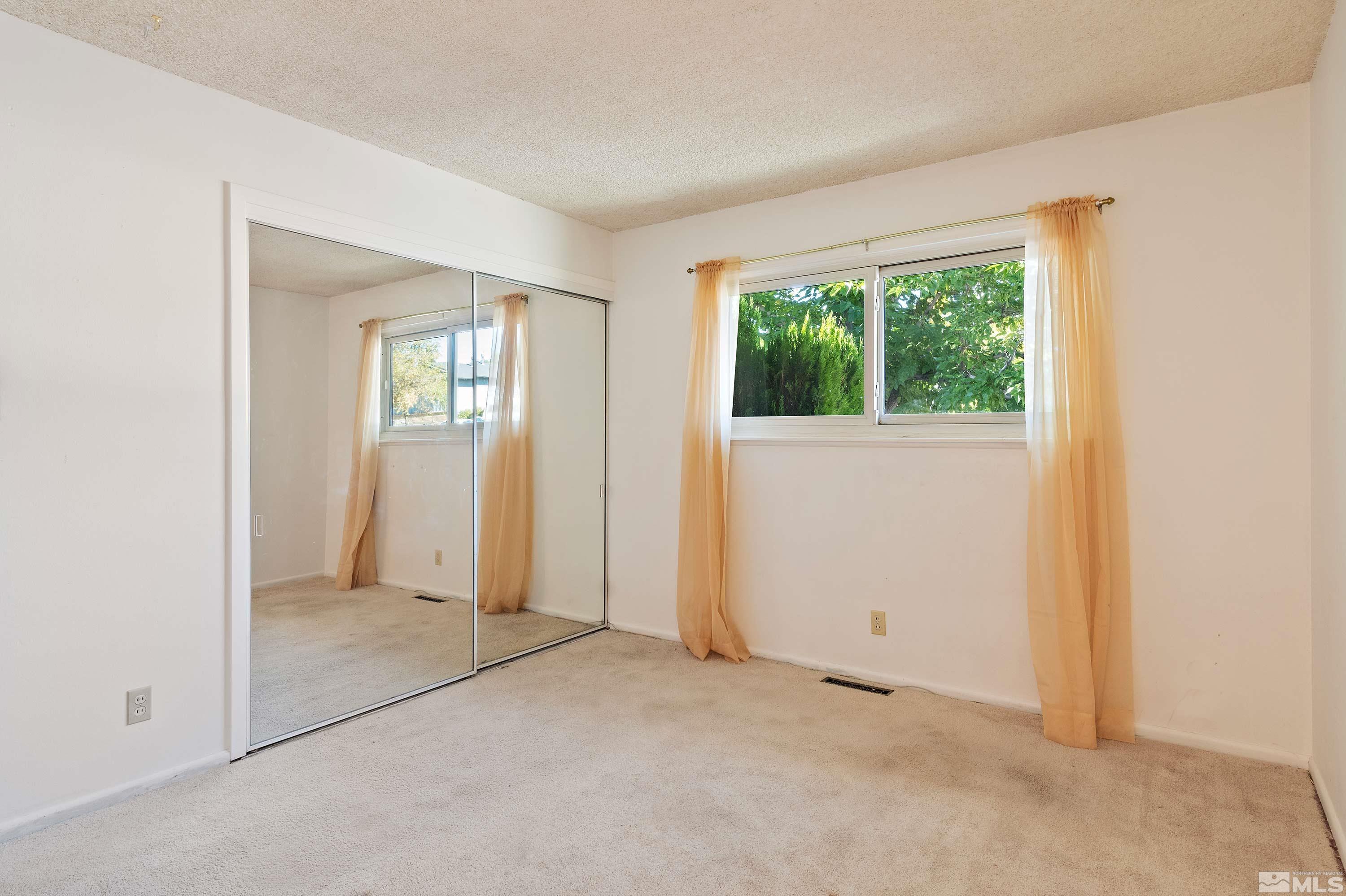 3270 Sandra Drive Reno, NV 89503 - Photo 22 of 32 Photo 22