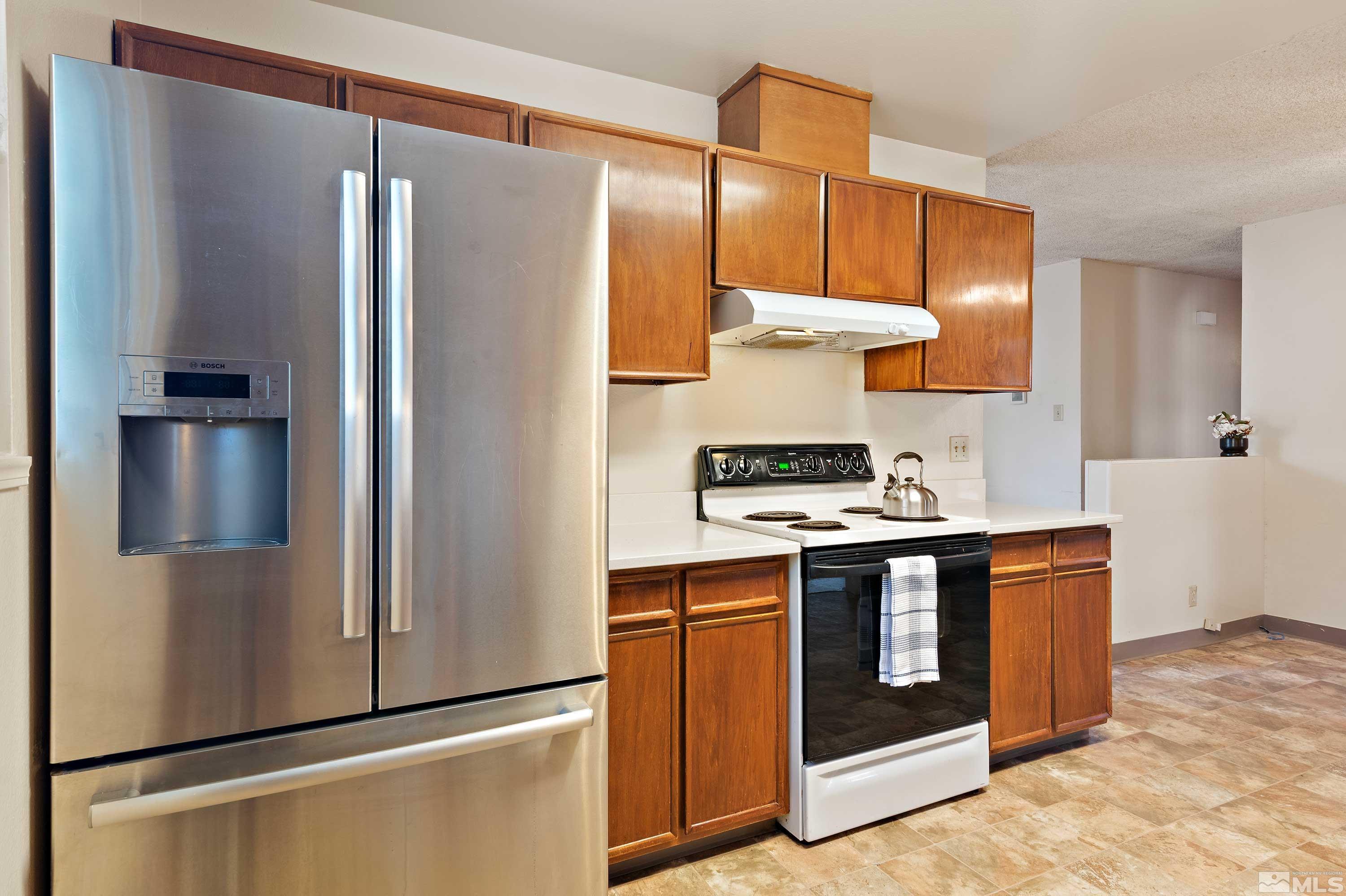 3270 Sandra Drive Reno, NV 89503 - Photo 10 of 32 Photo 10