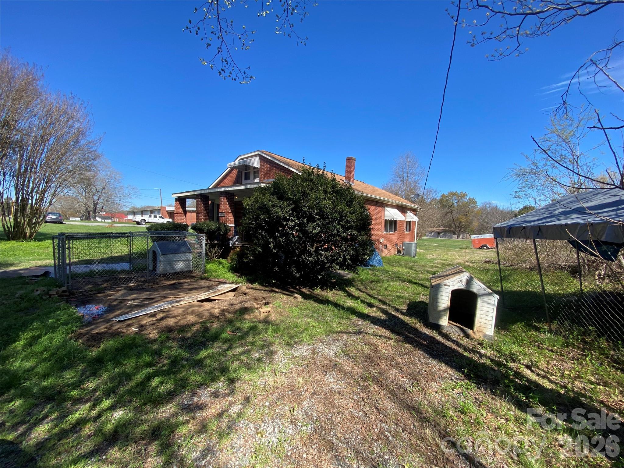 705 East Main Street Cleveland, NC 27013 - Photo 3 of 30