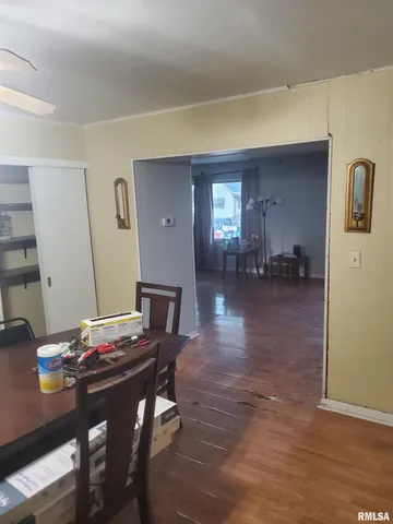 $89,900 | 1033 North 8th Street, Springfield, IL 62702