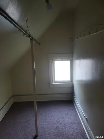 $89,900 | 1033 North 8th Street, Springfield, IL 62702