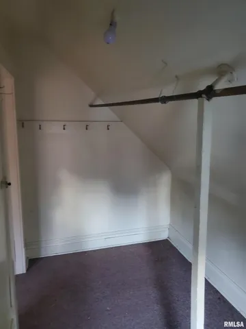 $89,900 | 1033 North 8th Street, Springfield, IL 62702