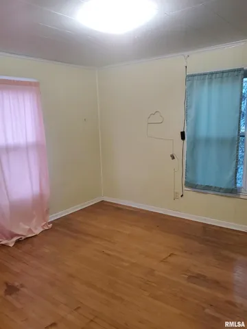 $89,900 | 1033 North 8th Street, Springfield, IL 62702