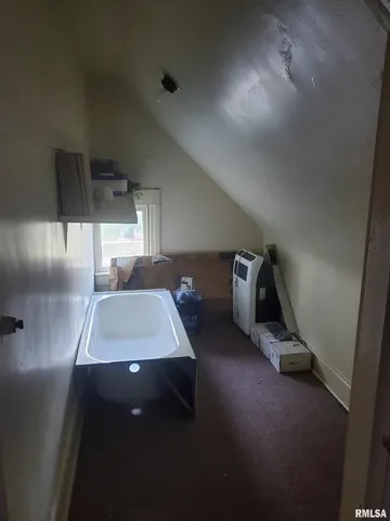 $89,900 | 1033 North 8th Street, Springfield, IL 62702