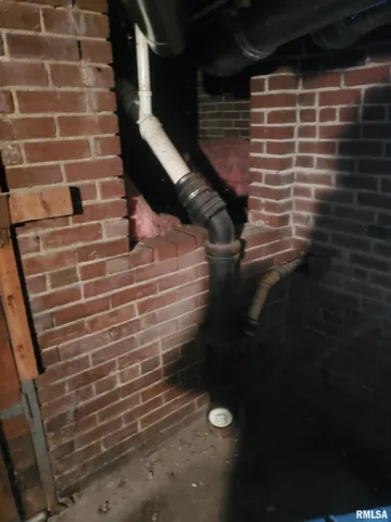 $89,900 | 1033 North 8th Street, Springfield, IL 62702