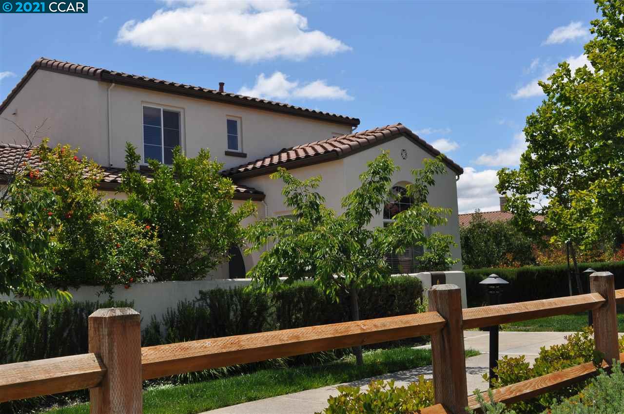 1016 Cedarwood Loop San Ramon, CA 94582 - Photo 3 of 6