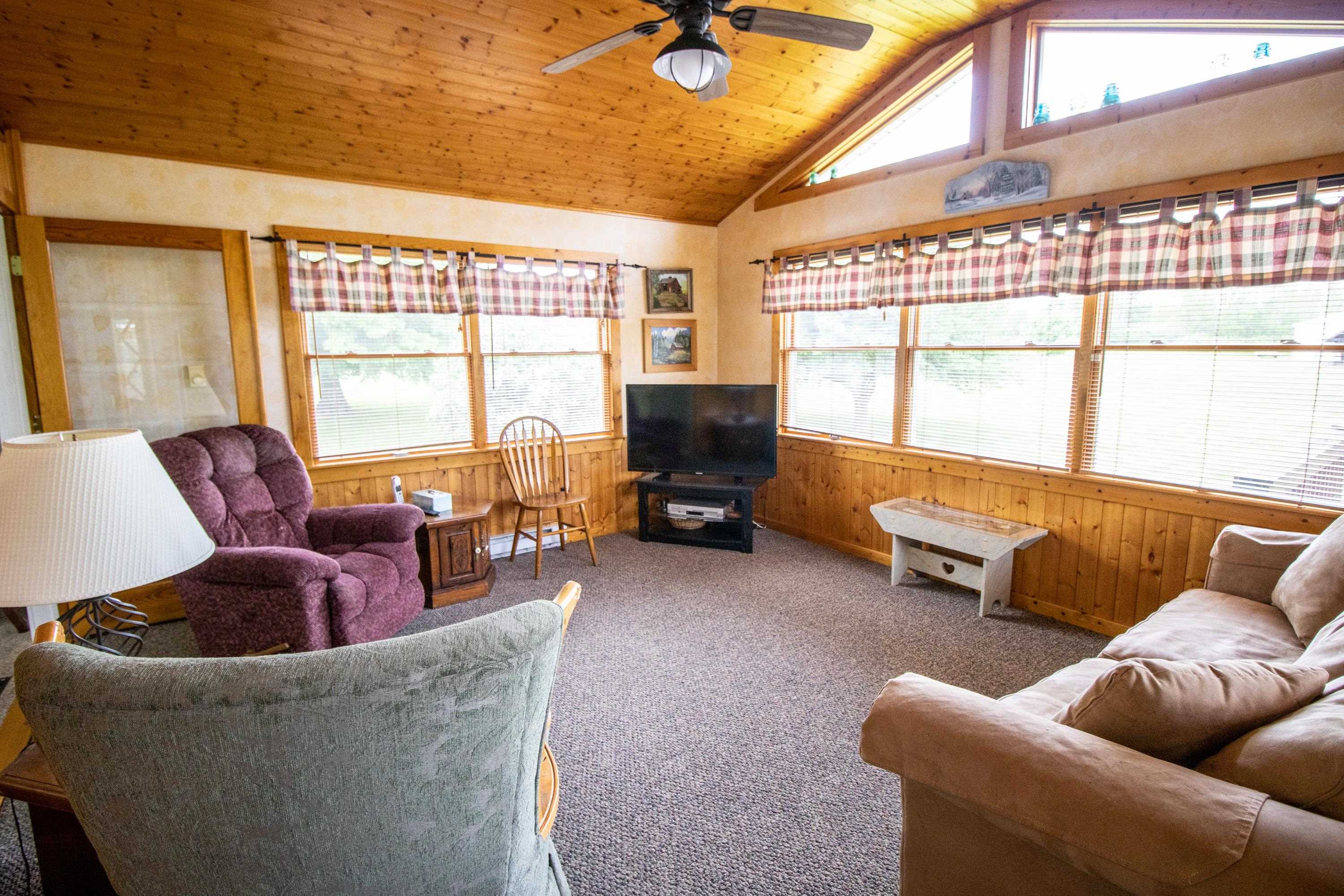 1095 East Wilson Road Clio, MI 48420 - Photo 18 of 52 50109853-17.JPG