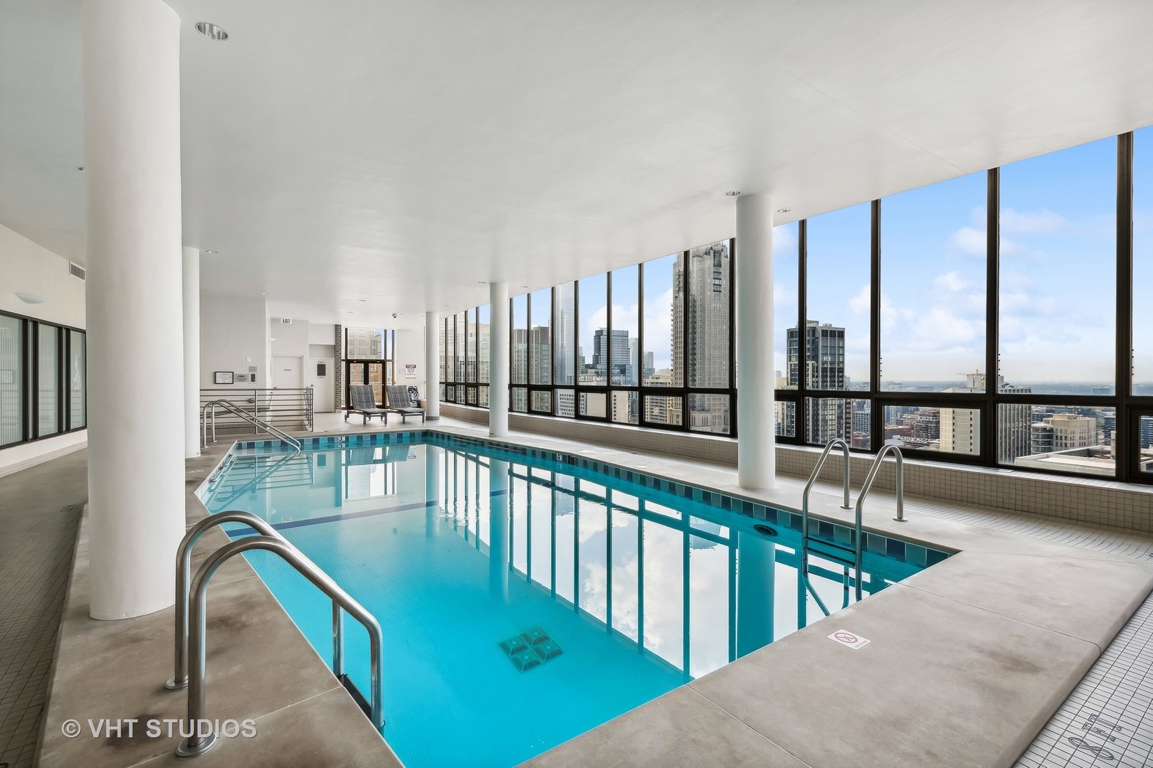 1040 North Lake Shore Drive, Unit 29B Chicago, IL 60611 - Photo 22 of 31