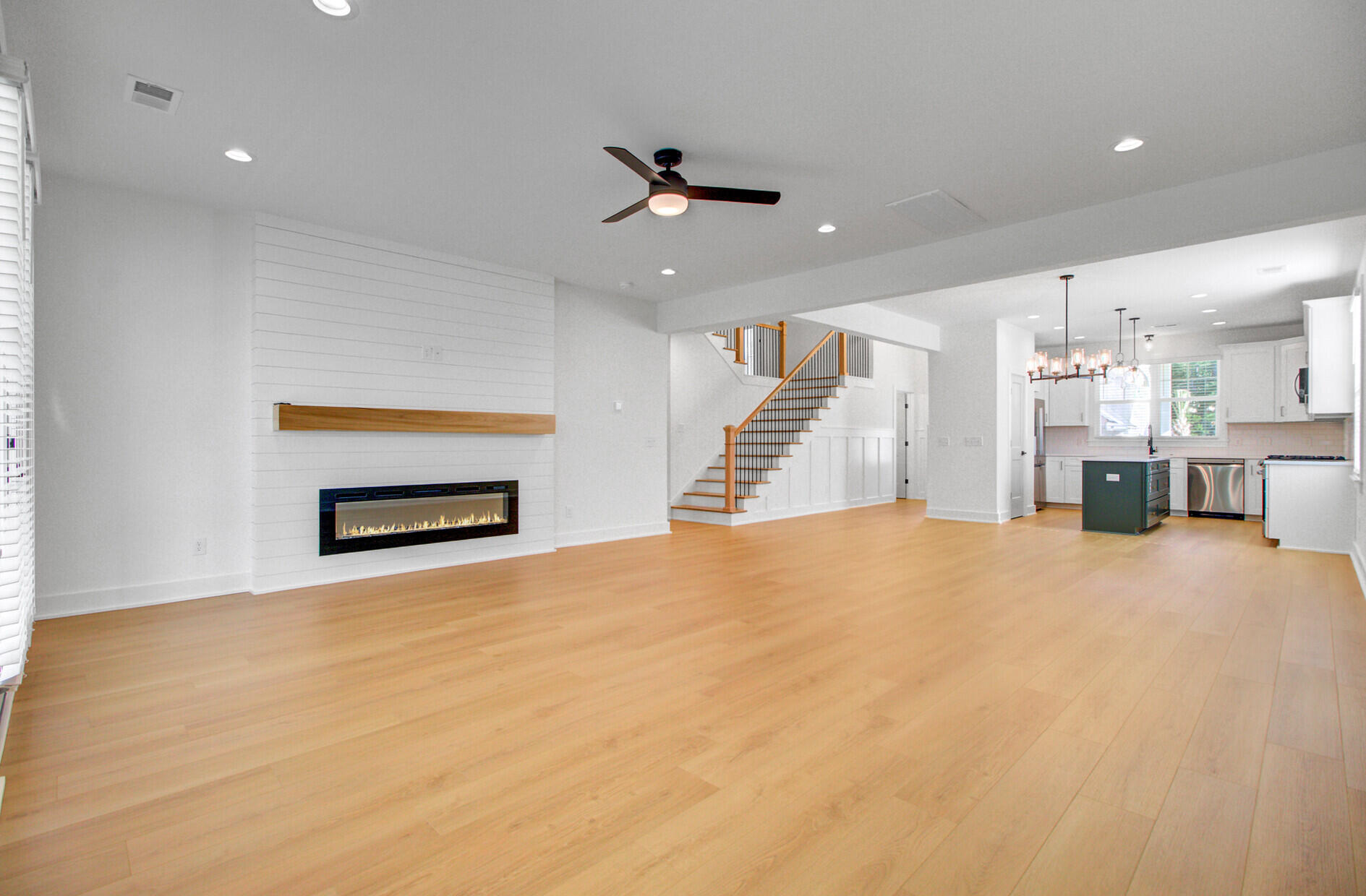 396 Decatur Drive Summerville, SC 29486 - Photo 14 of 79 15_15_mls