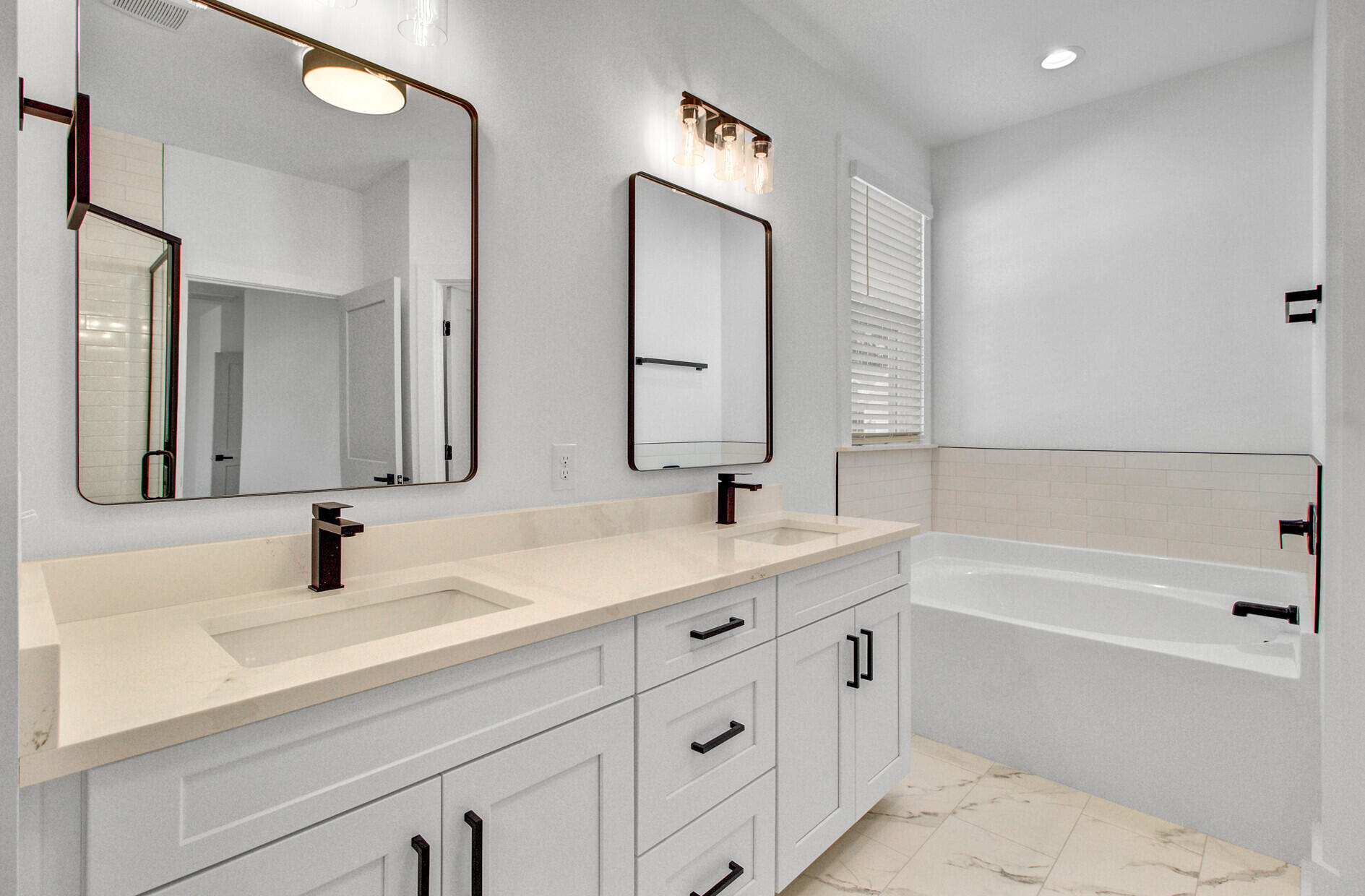 396 Decatur Drive Summerville, SC 29486 - Photo 30 of 79 28_28_mls