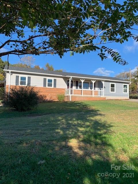 948 Rock House Road Marion, NC 28752 - Photo 1 of 46 Gallery Image 1