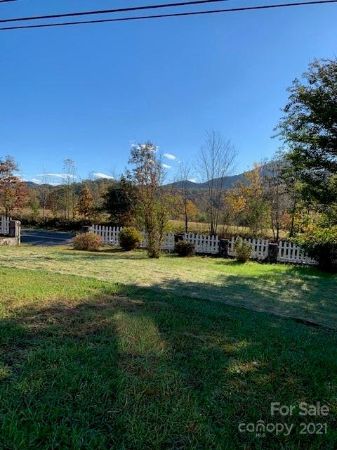 948 Rock House Road Marion, NC 28752 - Photo 30 of 46 Gallery Image 30