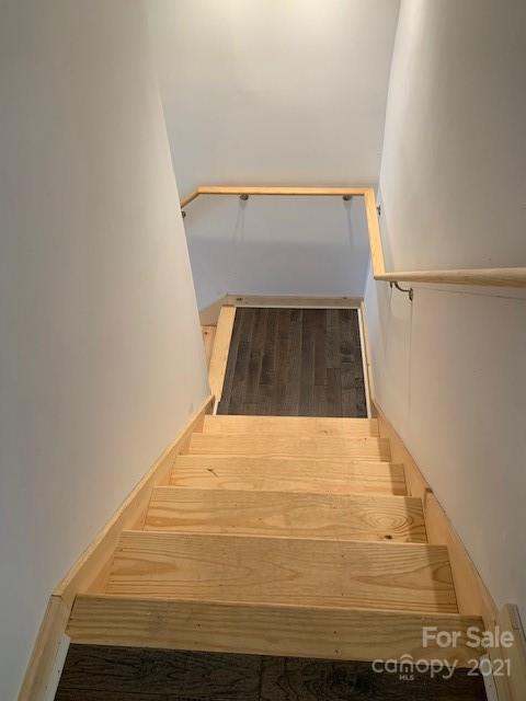 948 Rock House Road Marion, NC 28752 - Photo 38 of 46 Gallery Image 38