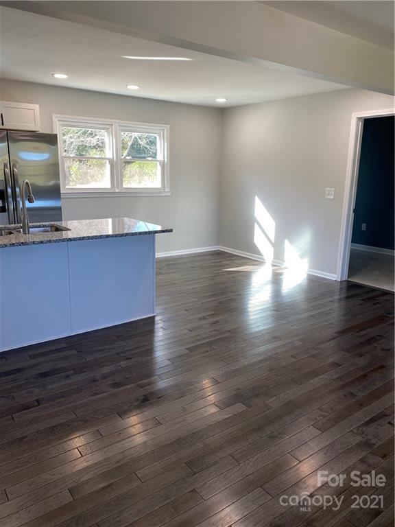 948 Rock House Road Marion, NC 28752 - Photo 6 of 46 Gallery Image 6