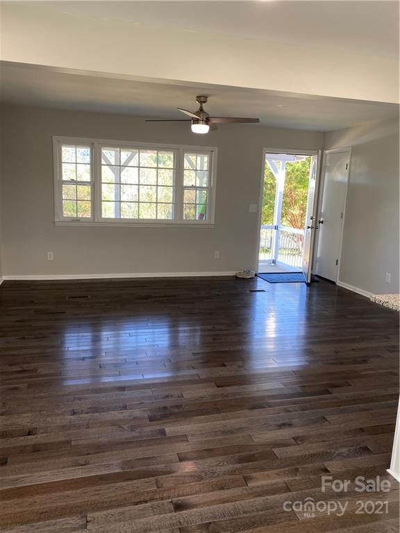 948 Rock House Road Marion, NC 28752 - Photo 8 of 46 Gallery Image 8