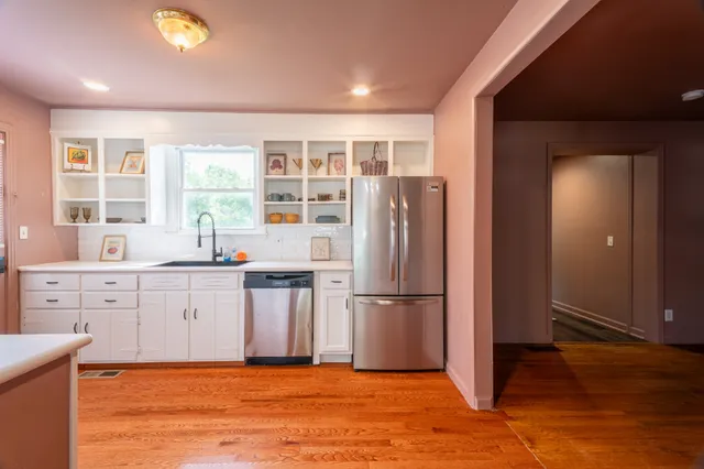 $3,300 | 535 Fairlane Drive, Nashville, TN 37211