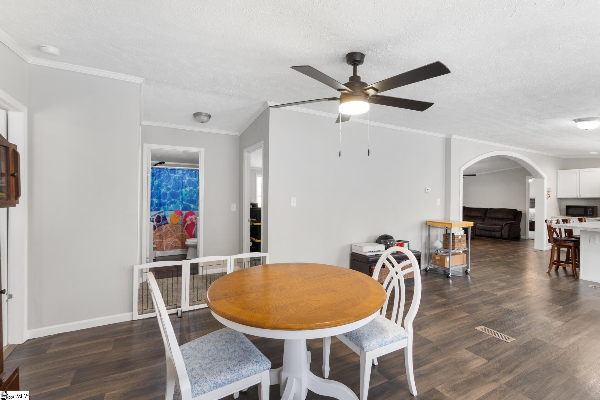 7709 Neely Ferry Road Laurens, SC 29360 - Photo 15 of 47