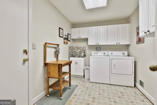 $449,900 | 140 Julie Road, Tyrone, GA 30290