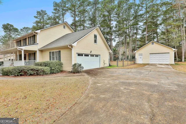 $449,900 | 140 Julie Road, Tyrone, GA 30290