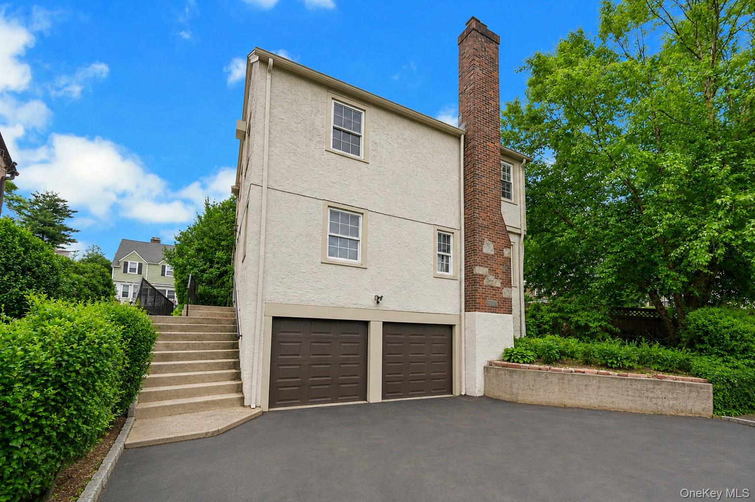 4 Interlaken Avenue New Rochelle, NY 10801 - Photo 23 of 28