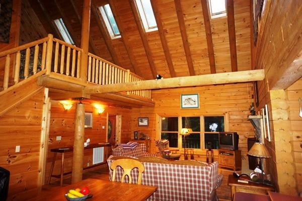 17 Hunters Ridge Dunmore, WV 24934 - Photo 19 of 26 Gallery Image 19