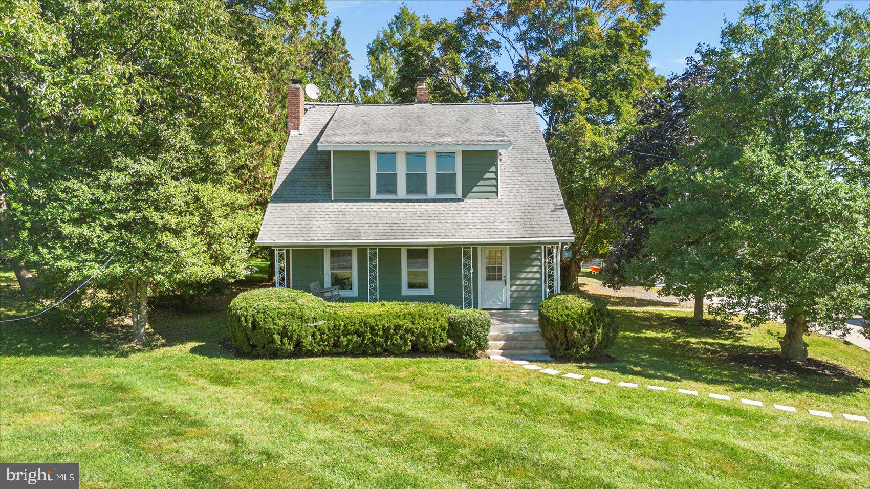 15317 York Road Sparks Glencoe, MD 21152 - Photo 1 of 47 a front view of a house with a yard