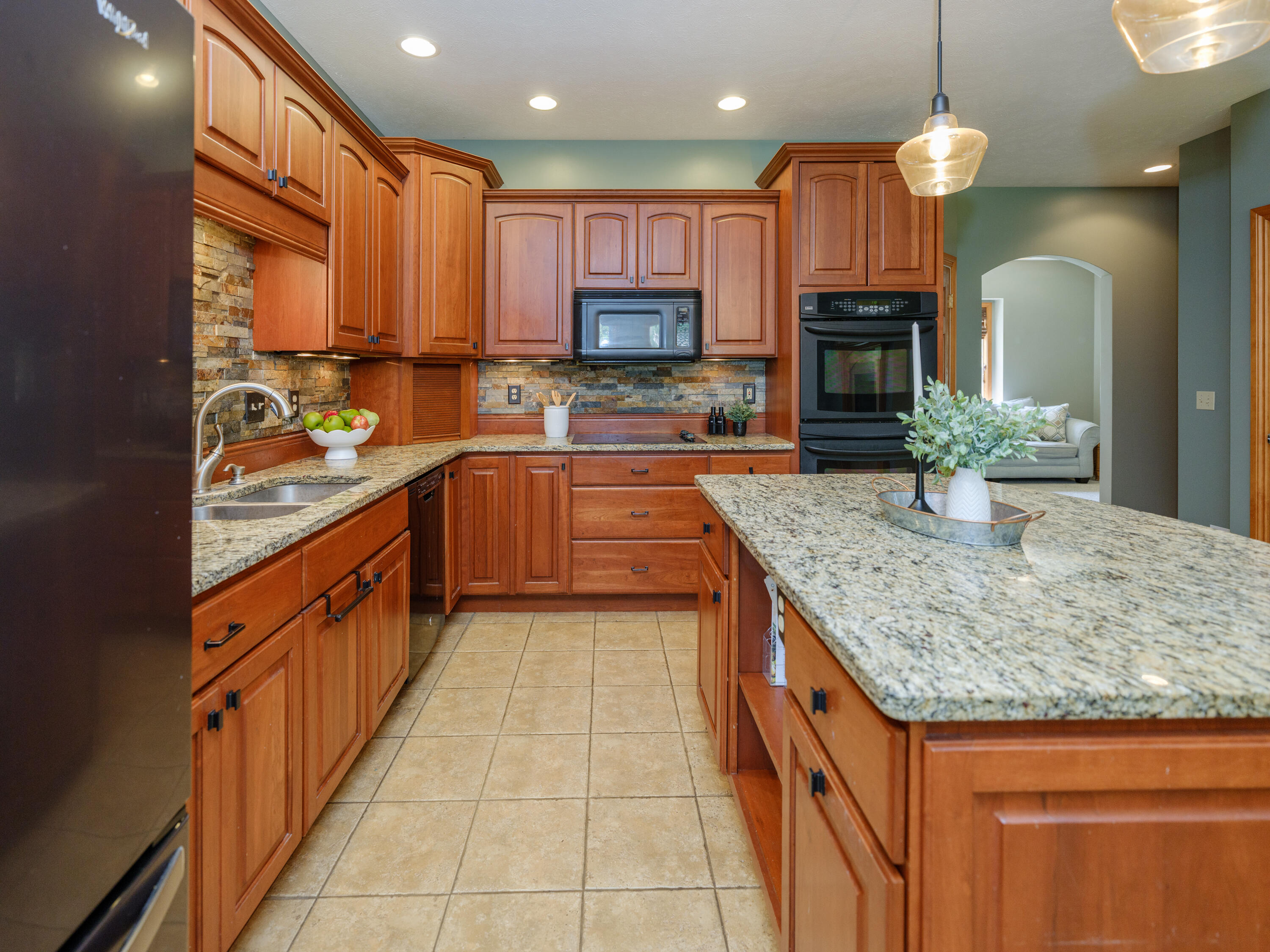 775 Anchor Lane Portage, MI 49002 - Photo 11 of 38 775 Anchor Lane-110