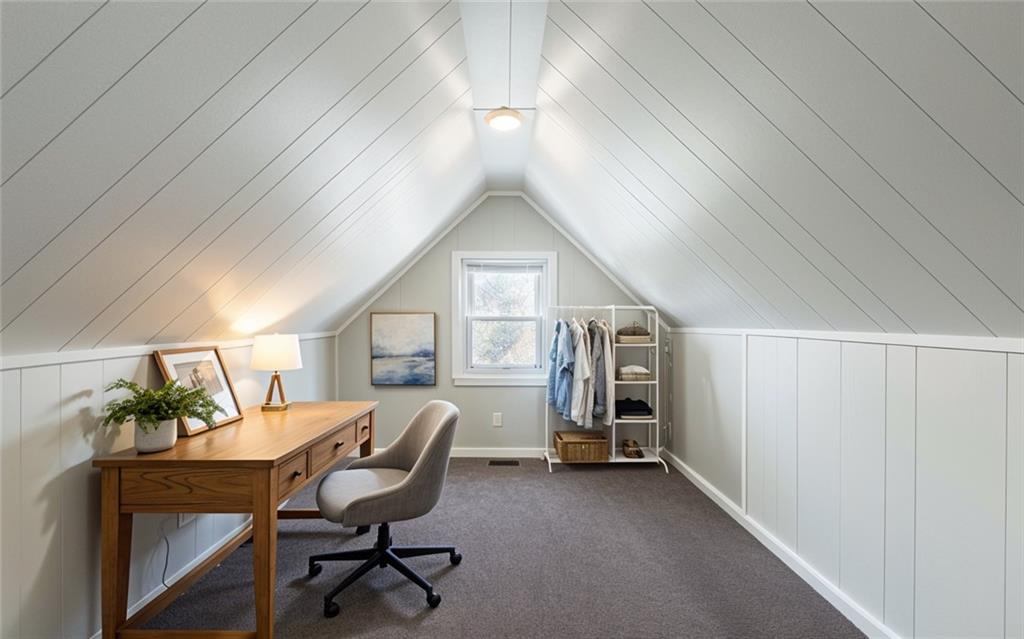 411 Edith Street Pittsburgh, PA 15211 - Photo 23 of 31 a livingroom with furniture and a window