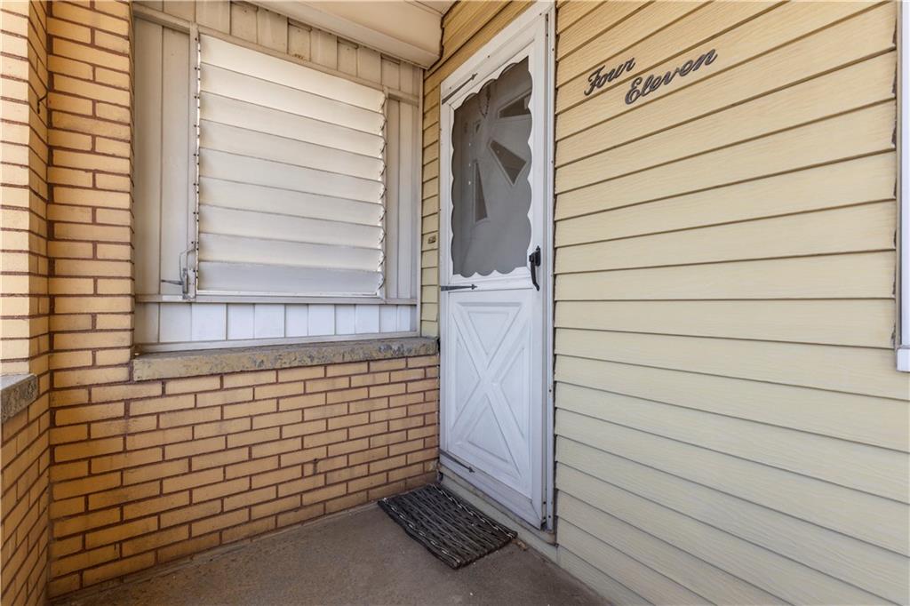 411 Edith Street Pittsburgh, PA 15211 - Photo 30 of 31 a view of door