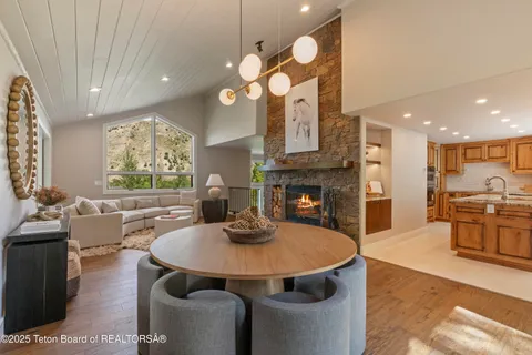 $3,950,000 | 2122 Hidden Ranch Lane, Jackson, WY 83001