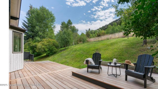 $3,950,000 | 2122 Hidden Ranch Lane, Jackson, WY 83001