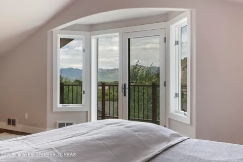 $3,950,000 | 2122 Hidden Ranch Lane, Jackson, WY 83001