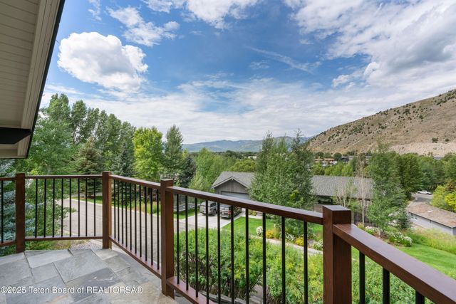 $3,950,000 | 2122 Hidden Ranch Lane, Jackson, WY 83001