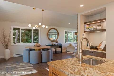 $3,950,000 | 2122 Hidden Ranch Lane, Jackson, WY 83001