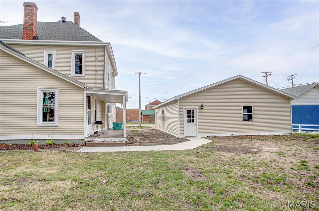 130 South Monroe Street Pittsfield, IL 62363 - Photo 16 of 69