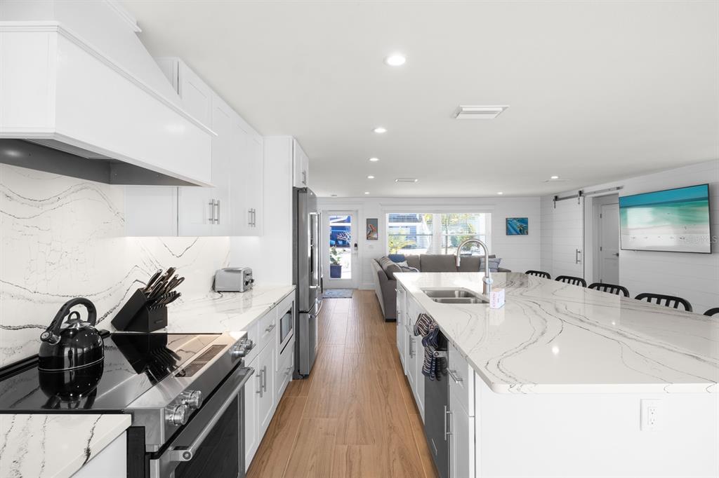 306 South Bay Boulevard Anna Maria, FL 34216 - Photo 18 of 49