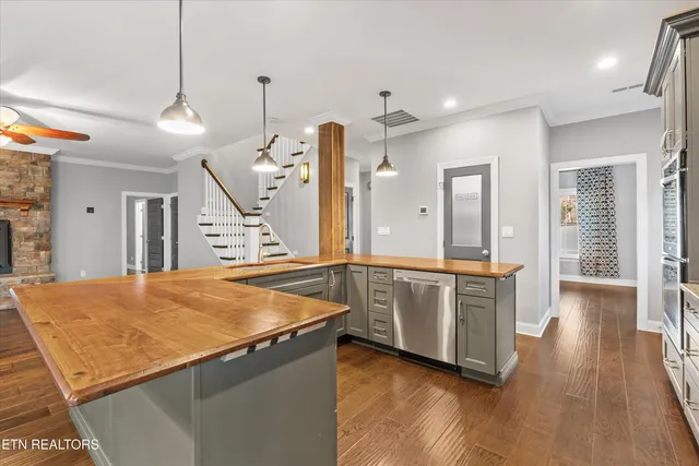 $699,000 | 1059 Houston Springs Road, Greenback, TN 37742