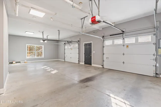 $769,000 | 1059 Houston Springs Road, Greenback, TN 37742