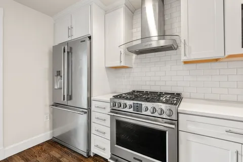 $639,000 | 20 Maryland Street, Unit 2, Boston, MA 02125