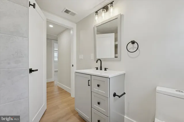 $2,500 | 47 South New Street, Unit 2, Hatboro, PA 19040