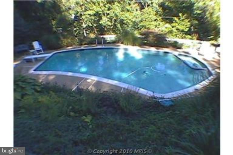 2301 Stringtown Road Sparks Glencoe, MD 21152 - Photo 4 of 14 Swimming Pool