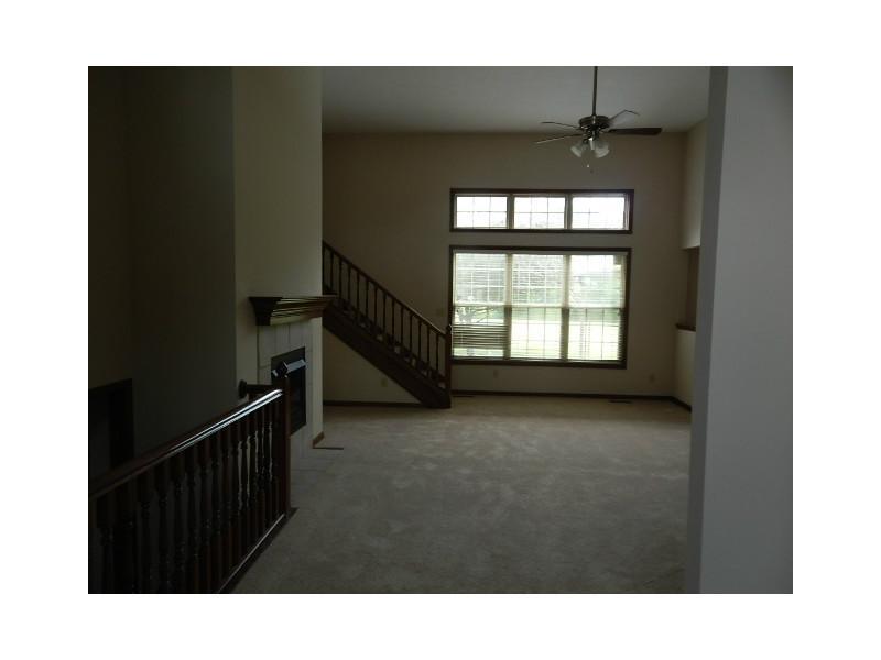 7925 Kings Ridge Circle Fairborn, OH 45324 - Photo 2 of 10
