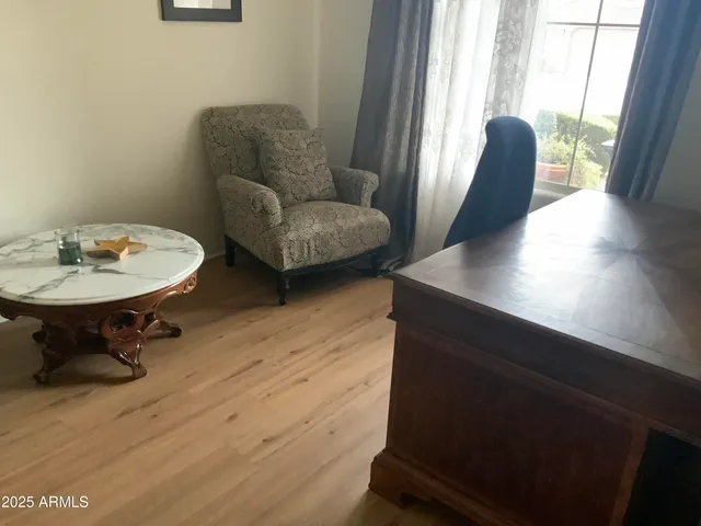 $3,300 | 2114 East Aire Libre Avenue, Phoenix, AZ 85022