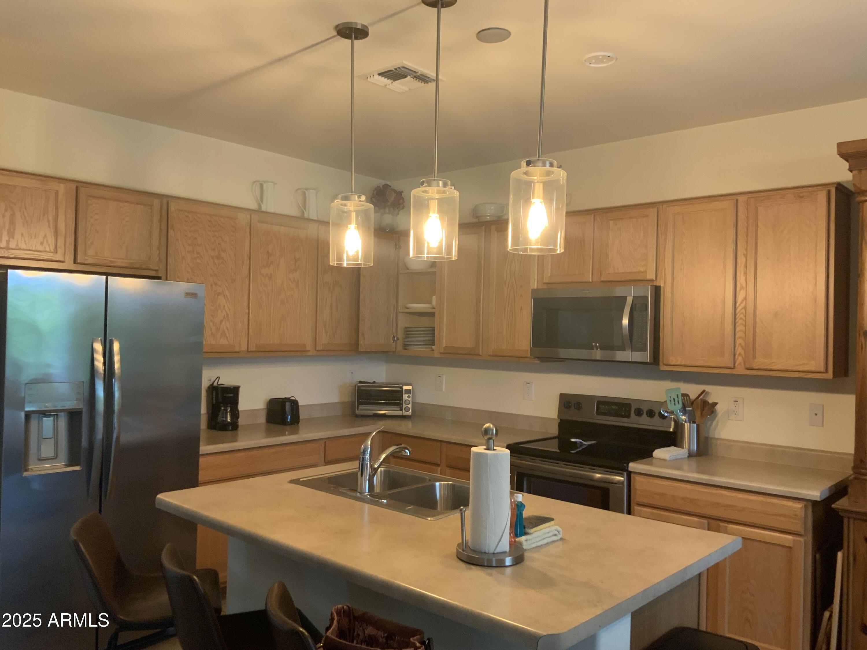 2114 East Aire Libre Avenue Phoenix, AZ 85022 - Photo 16 of 65 IMG_5960